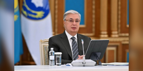 Мемлекет басшысы: Қазақ тілі уақыт өте келе этносаралық қатынас тіліне айналатынына сенімдімін