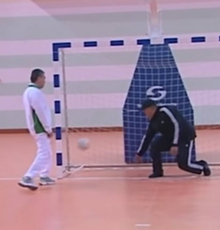 Түрікменбашының министрлерімен футбол ойнағаны қызу талқылануда (видео)