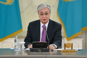 Қарызға батқан азаматтар мен кедей адамдар көбейіп барады - Мемлекет басшысы