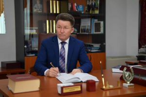 КӨЗГЕ КӨРІНБЕЙТІН "ОҚЫТУШЫЛАР"