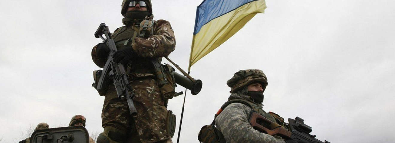 «Ресей жеңіле бастады»: Украина сарбаздары Ресейдің шекарасына жетті