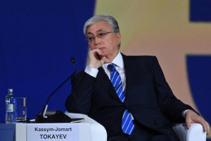 Тоқаев Қазақстанға қатысты қисынсыз пікір білдіретін ресейлік депутаттарға наразылық білдірді