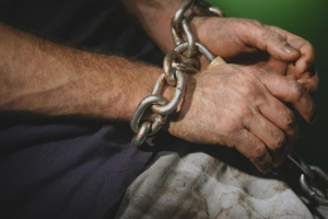Абай облысында жас жігіт 12 жыл бойы құлдықта болған