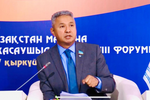 Азат Перуашев: Болашақты батыс мемлекеттерінің үздік жетістіктерімен байланыстырамыз