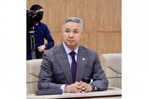 Азат Перуашев: 10 жылдың ішінде бар кемшілігім осы бір эмоциям ғана болса, онда қалған істеріміз дұрыс екені сөзсіз…