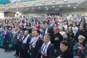 «Ақ жол» партиясы республикалық штабының мүшелері Павлодар облысының тұрғындары және кәсіпкерлермен кездесті