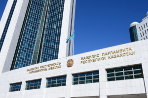 Мәжіліс депутаттарының толық тізімі