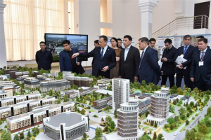 ҚР Премьер-министрінің орынбасары ҚазҰУ құрылысының II кезеңімен танысты