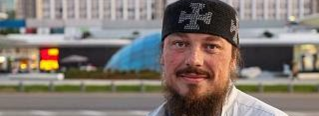 «Де-коммунизация керек!»: Шіркеу қызметшісі   мәлімдеме жасады