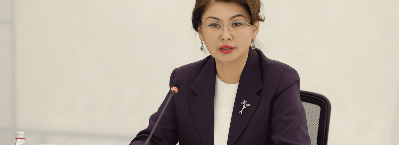 Астанада мемлекеттік қызмет жүйесіндегі әйелдердің рөлі талқыланды