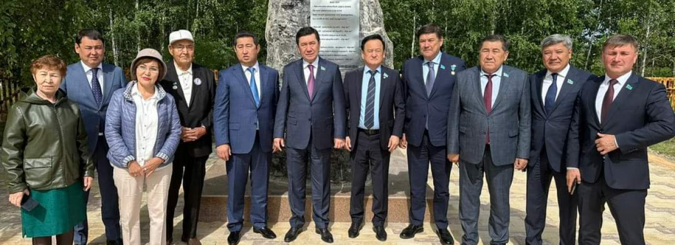 ҒАСЫРДА БІР ТУАТЫН ҒАЖАП АҚЫН