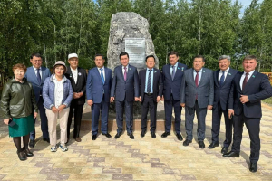 ҒАСЫРДА БІР ТУАТЫН ҒАЖАП АҚЫН