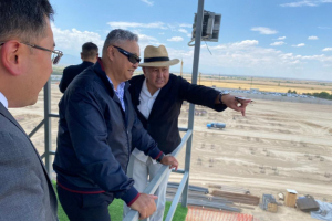 Жұмысшы қазақ жастары көп Hyundai құжаттаманы қазақ тілінде жүргізуді қарастыруда