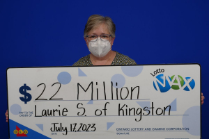 Зейнеткер лотореядан 22 миллион доллар ұтып алды