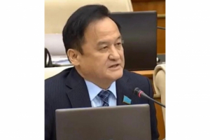 Ұлттық идеология және ҚР Жоғарғы Кеңесінің бұрынғы ғимаратын мемлекетке қайтару туралы