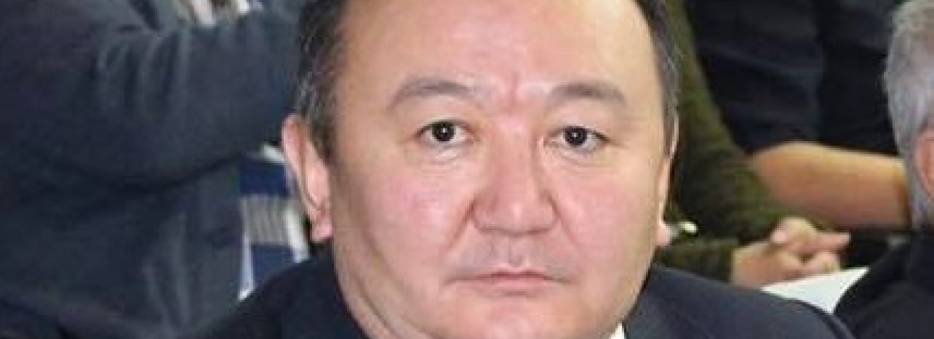 Қазақ тілін қолдаған АҚШ консулына сүйсінген бүкіл қазаққа Ауыт неге қарсы болды?