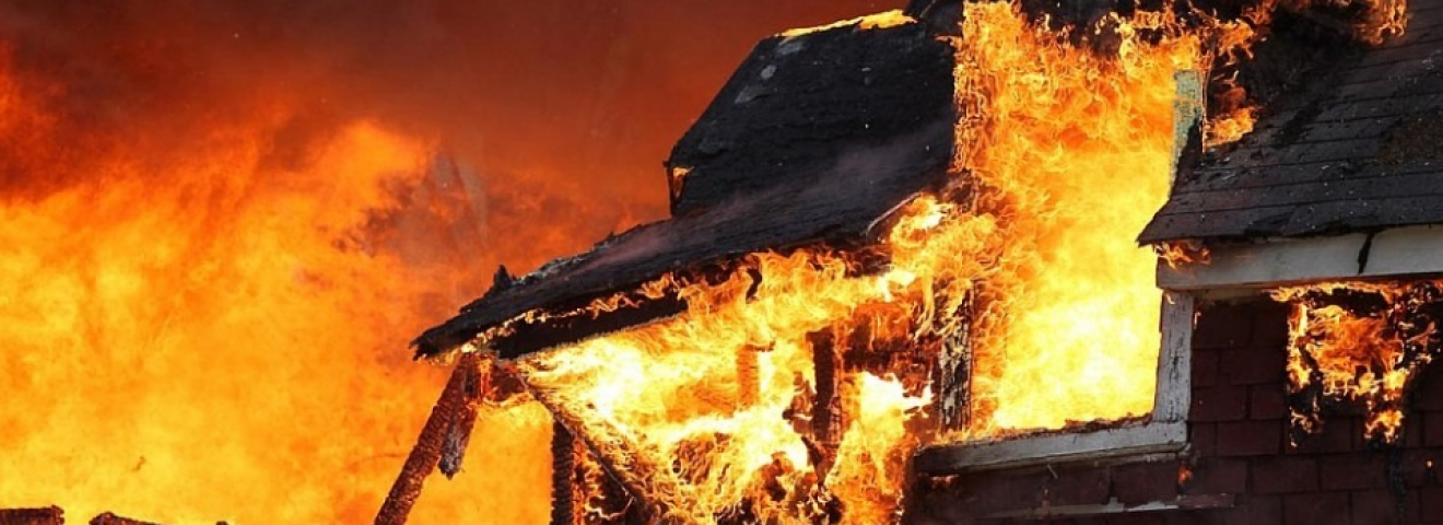 Аягөзде өртенген үйден 4 баланың денесі табылды