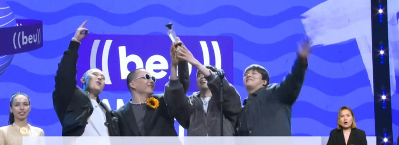 Танымал қазақстандық музыкант Darkhan Juzz-дің «Aue» альбомы «BEU» жүлдесін иеленді