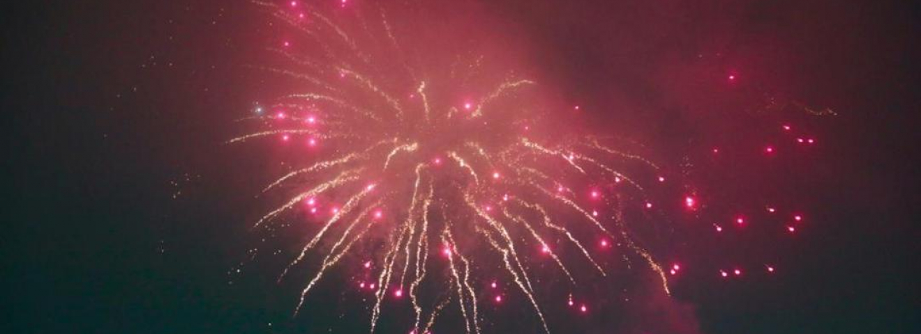 Елордалықтар мерекелік отшашуды тамашалады