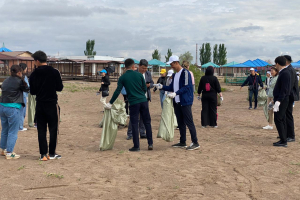 Қапшағай су қоймасының жағалауынан 10 тонна қоқыс шығарылды