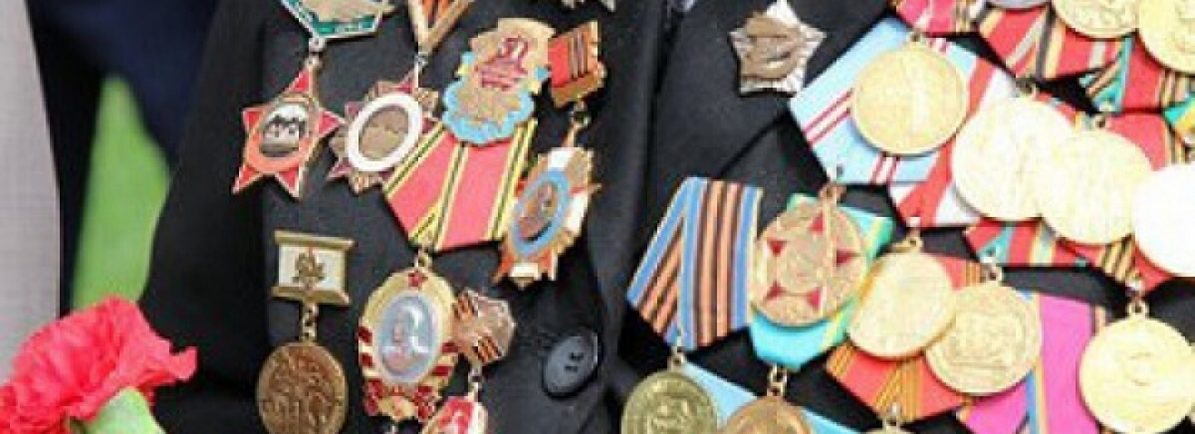 ТҮРКІСТАН ОБЛЫСЫНДА ҰОС АРДАГЕРЛЕРІ МЕН ТЫЛ ЕҢБЕККЕРЛЕРІНЕ МЕРЕКЕГЕ ОРАЙ МАТЕРИАЛДЫҚ КӨМЕК БЕРІЛДІ