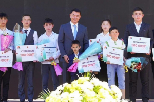 Түркістанда Халықаралық Балаларды қорғау күні кең көлемде аталып өтті