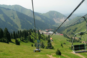 «Шымбұлақ» тау-шаңғы курорты мен Kazakh Tourism Қазақстандағы отбасылық демалыс туралы үздік контентке конкурс жариялайды!