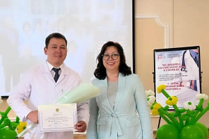 Балалар дәрігерлері марапатталды