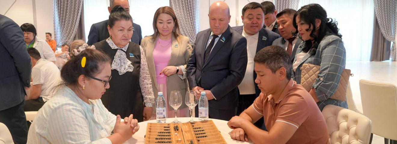 Түркістанда «Абай жүлдесі» атты тоғызқұмалақтан турнир өтті