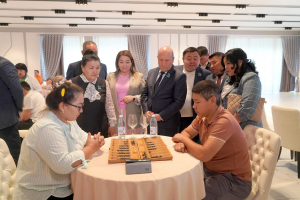 Түркістанда «Абай жүлдесі» атты тоғызқұмалақтан турнир өтті