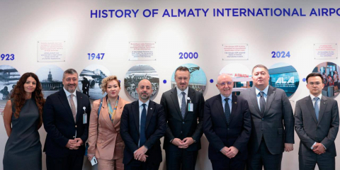 Алматы халықаралық әуежайының президенті Гокер Косе ICAO басшысы Сальваторе Шаккитаномен кездесті