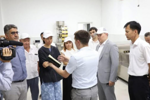 ҚР ПРЕЗИДЕНТІНІҢ КЕҢЕСШІСІ ТҮРКІСТАНДАҒЫ ЖҰМЫСТАРДЫ ОҢ БАҒАЛАДЫ