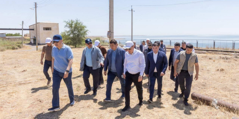 Олжас Бектенов Шардараға барып, облыстың су жағдайымен танысты