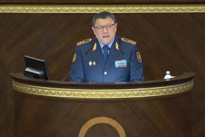 МИНИСТР ОРЫСШАҒА ҚАЗАҚША ЖАУАП БЕРІП, МЕМЛЕКЕТШІЛДІКТІҢ ҮЛГІСІН КӨРСЕТТІ!
