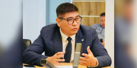 "Ақ жол" депутаттары Қаржы министрлігінің заңды бұрмалап, жеке кәсіпорындарға зиян келтіретін мемкомпанияларды лоббилегенін әшкереледі