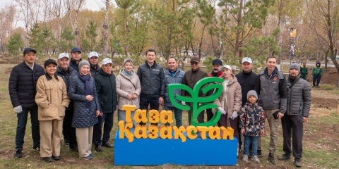 Ұлттық құрылтай мүшелері «Таза Қазақстан» акциясына қатысты