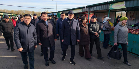 Сауда министрі ШҚО-дағы жәрмеңке мен тұрақтандыру қорына барды
