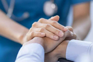 ҚАЗАҚСТАНДА ПАЛЛИАТИВТІК КӨМЕК КӨРСЕТУ ШЕҢБЕРІНДЕ ПРЕПАРАТТАР ТІЗБЕСІ КЕҢЕЙТІЛДІ