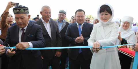 Республика күні Түркістан қаласында жаңа Өнер орталығы ашылды