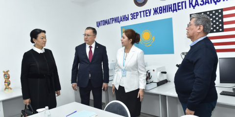 Қазақстан – АҚШ ынтымақтастығындағы жаңа цитоматрицалық ғылыми орталық ҚазҰУ қабырғасында ашылды