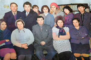 АТҚА МІНСЕМ БЕЛДІ БУҒАН, ҚАЙДАСЫҢДАР, АҒАЛАРЫМ!