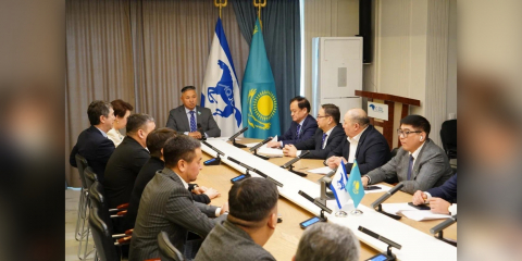 «Ақ жол» партиясы Ұлттық кеңесінің пленумы Жаңа Конституция жобасын қолдады