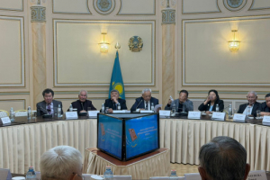 Жазушылар жаңа Конституцияның рухани өзегін талқылады