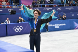 Қазақстандық мәнерлеп сырғанаушы Михаил Шайдоров - Олимпиада чемпионы