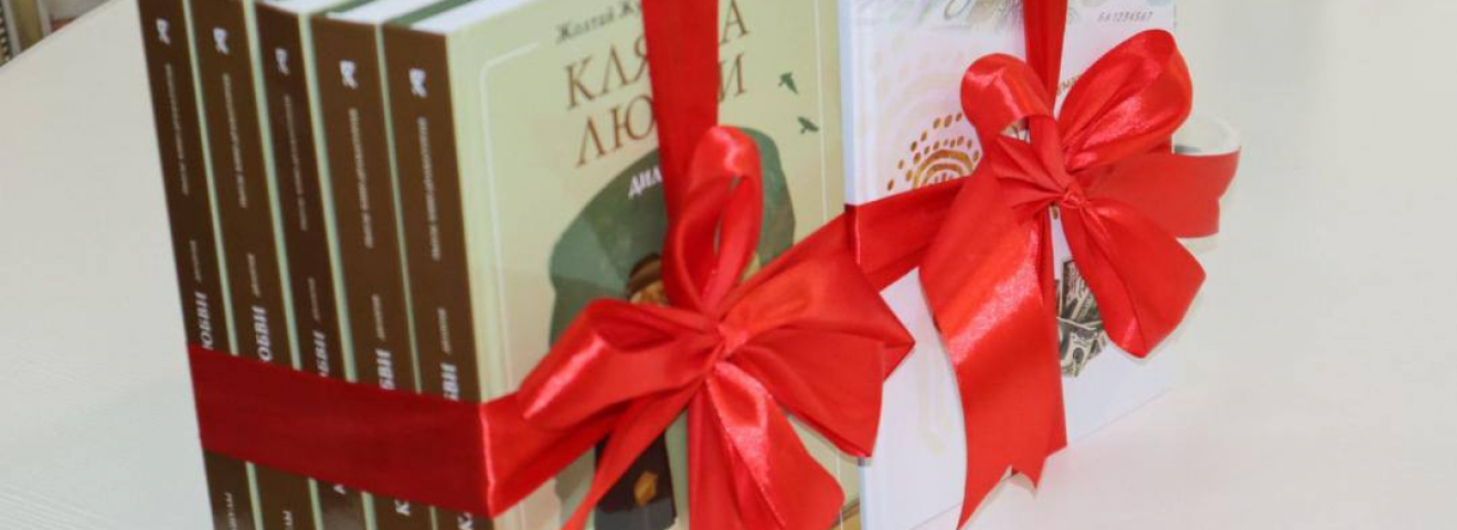 ҚР Ұлттық академиялық кітапханасында Жолтай Әлмашұлының жаңа кітаптары таныстырылды