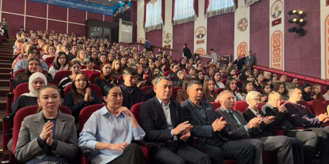 Еңбек ұжымдарынан зиялы қауымға дейін: Қарағанды облысында Конституция жобасы бойынша ашық диалог өтті