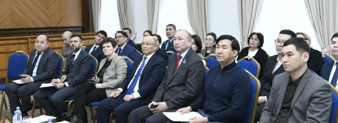 Бас прокуратурада құқық бұзушылықтарды болжау және ерте алдын алу мәселелері жөнінде отырыс өтті