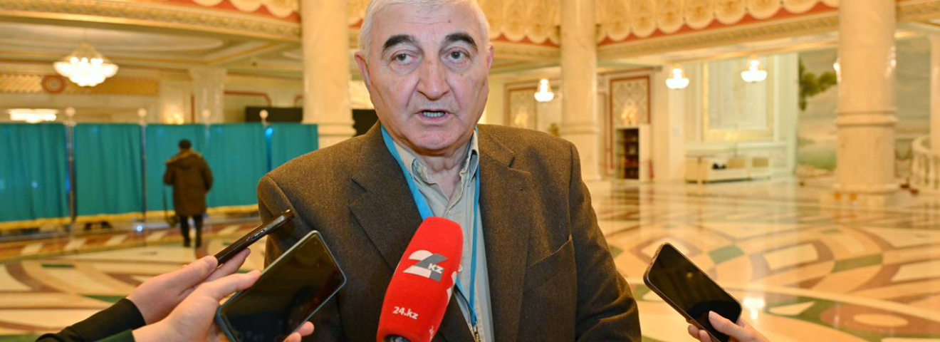 Әзербайжанның ОСК төрағасы Қазақстандағы 50 сайлау учаскесін аралады