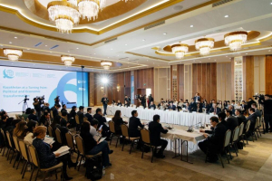 Конституциялық реформа және Қазақстанның келешегі: ҚСЗИ шетелдік сарапшылармен бірлесіп дайындалған баяндаманы ұсынды