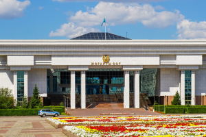 Жоғарғы Сот Төрағасының тұрғын үйден тек сот шешімі негізінде ғана шығару туралы ережеге қатысты түсіндірмесі